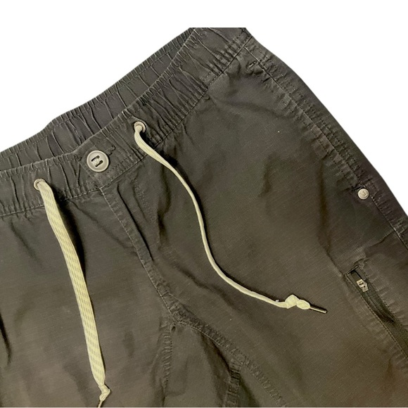🏃♂️ Vuori Ripstop Jogger Pants Men’s Sz S Black | Stretch Utility Athleisure 🔥 - Picture 3 of 6